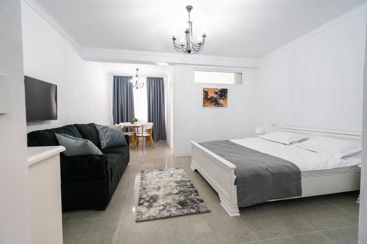 Armada Aparthotel Alba Iulia Eksteriør billede
