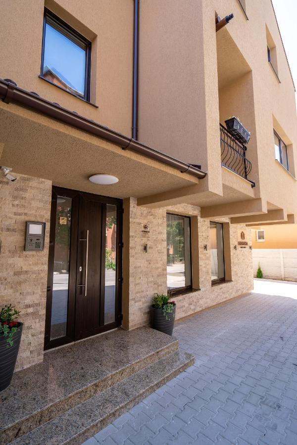 Armada Aparthotel Alba Iulia Eksteriør billede