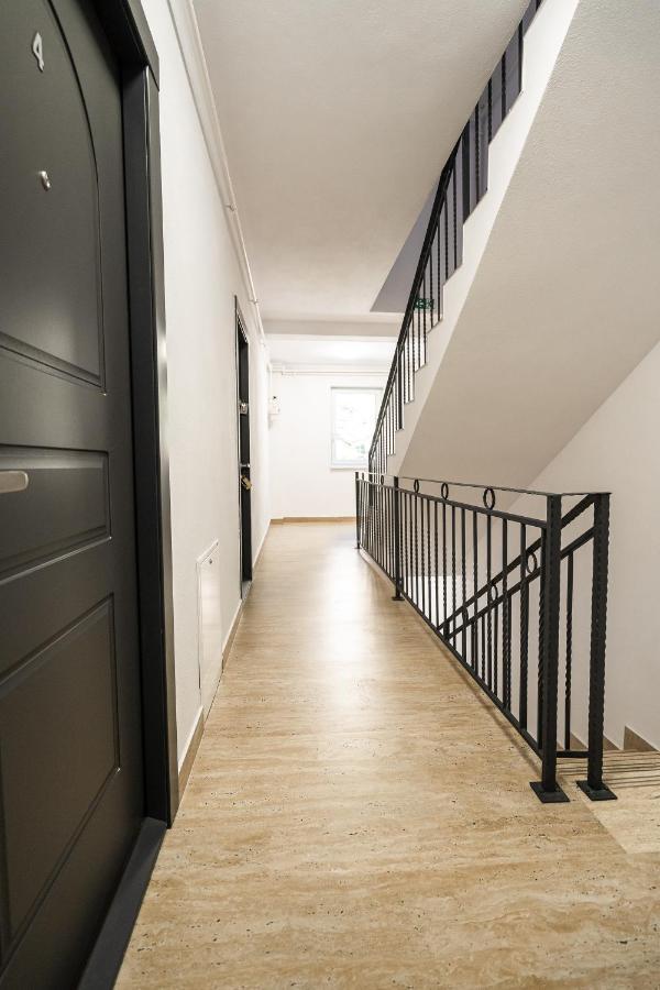 Armada Aparthotel Alba Iulia Eksteriør billede